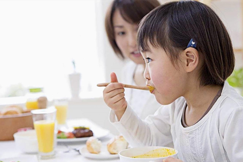 Lưu ý khi chọn thuốc trị ho cho trẻ mẹ nào cũng phải biết 3