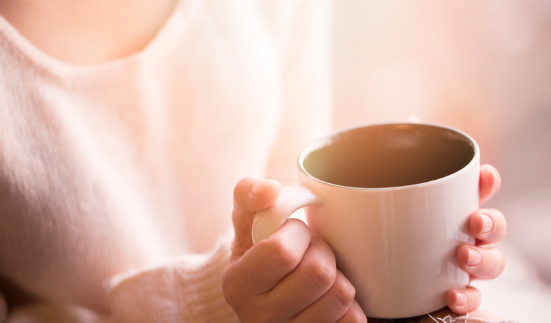 Lưu ý những người không nên uống nước lá sen