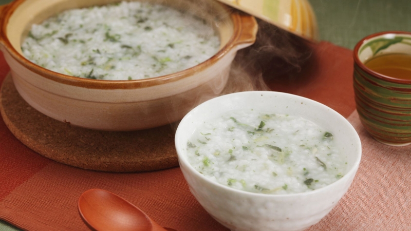 Trong vài ngày đầu, hãy chọn các món mềm, dễ nuốt