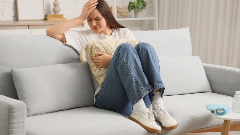 Miếng dán đau bụng kinh là sản phẩm hỗ trợ giảm triệu chứng khó chịu trong kỳ kinh nguyệt