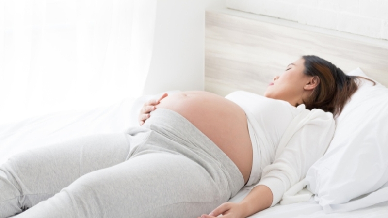 Lý giải tại sao nằm ngửa thai nhi đạp nhiều? 2