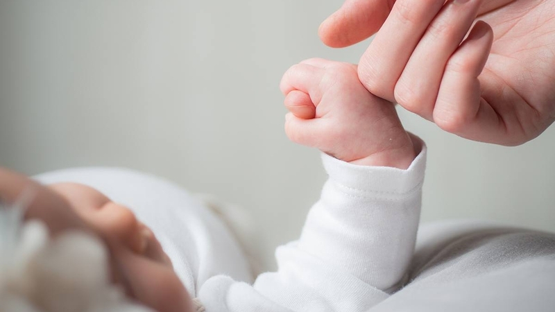 Thụ tinh nhân tạo có phải con mình không là thắc mắc chung của nhiều người