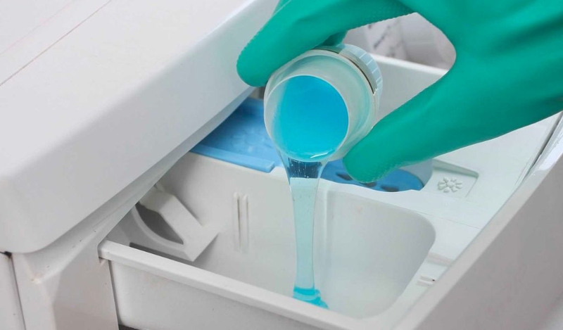 Mặc quần áo bị ngứa là do đâu? Có cách khắc phục không? 1