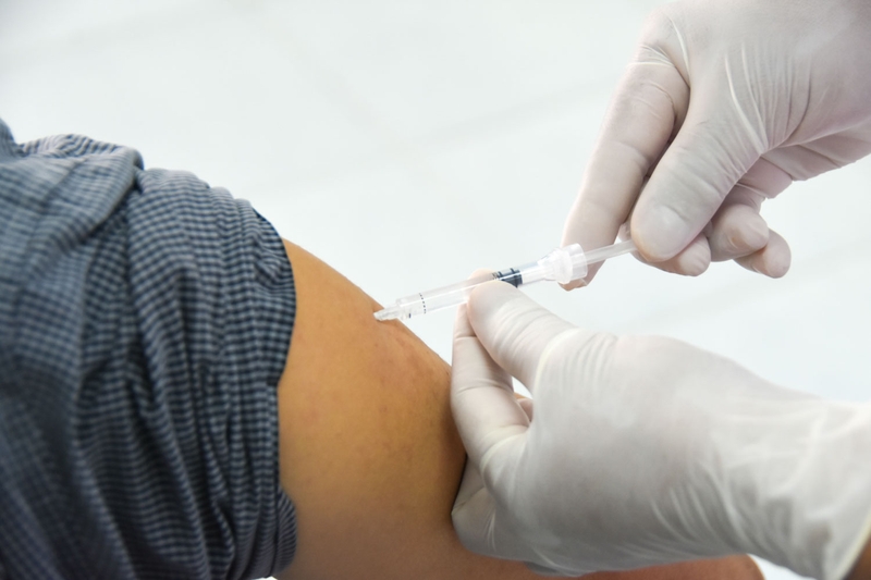 Mắc ung thư có nên tiêm vaccine Covid-19? 2
