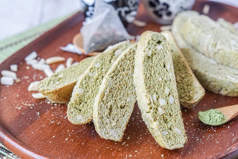 Mách bạn cách làm bánh biscotti trà xanh thơm ngon 4