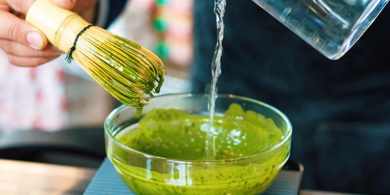 Mách bạn cách làm mặt nạ trà xanh đơn giản tại nhà 2