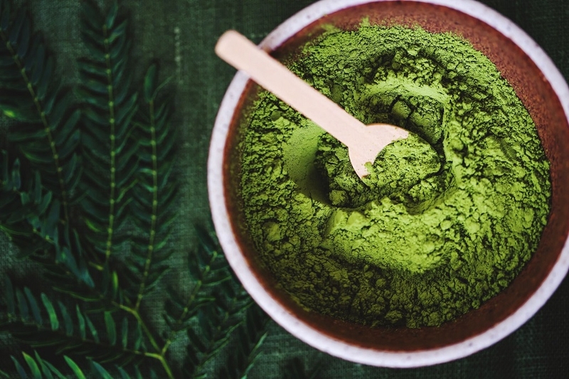 Mách bạn phương pháp làm hồng nhũ hoa bằng dầu dừa hiệu quả nhanh 4