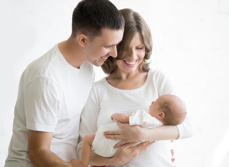 Mách bố mẹ cách bế trẻ sơ sinh không khóc cực đơn giản 1