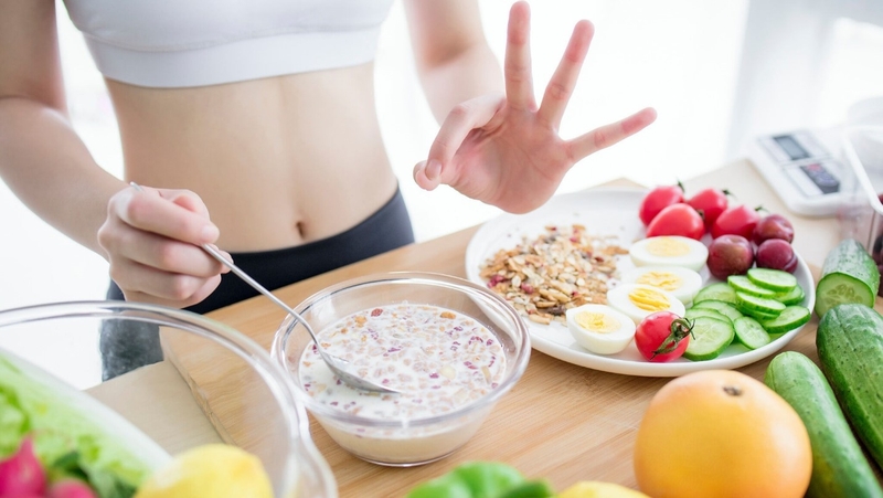 Mách chị em các bước chăm sóc da tuổi 40 2