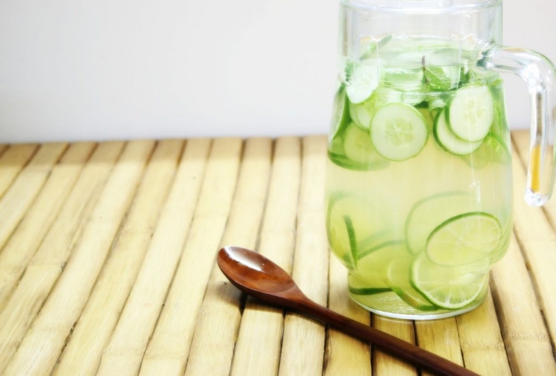 Mách chị em cách giảm cân bằng chanh