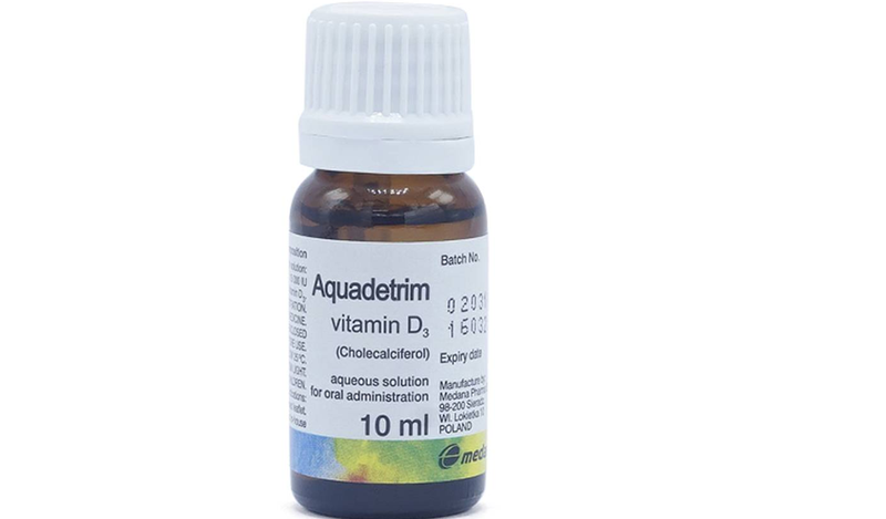 Aquadetrim vitamin D3 là thuốc phòng ngừa còi xương, tăng hấp thu canxi, photpho cho trẻ sơ sinh