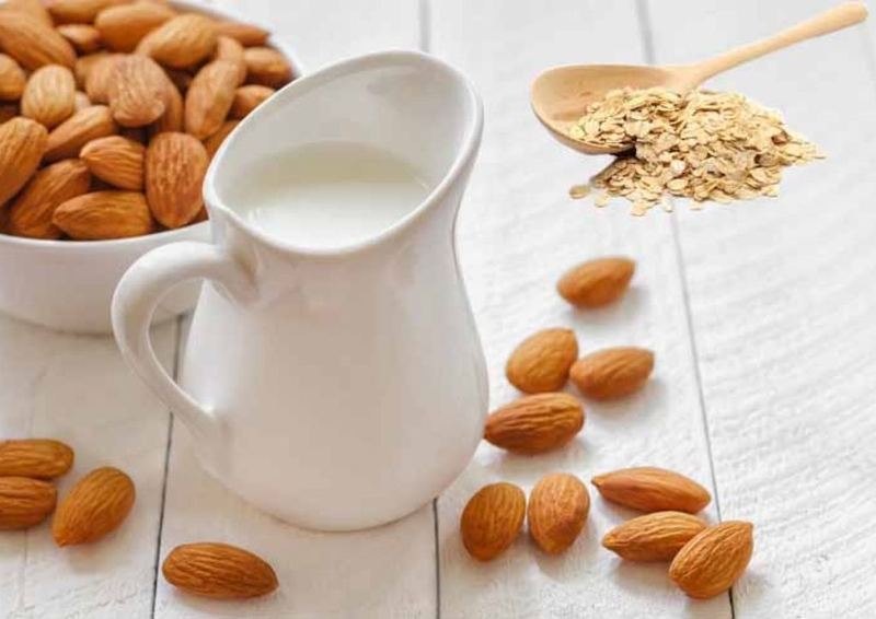 Mách mẹ cách nấu cháo hạnh nhân cho bé ăn dặm ngủ ngoan chóng lớn&nbsp; 4