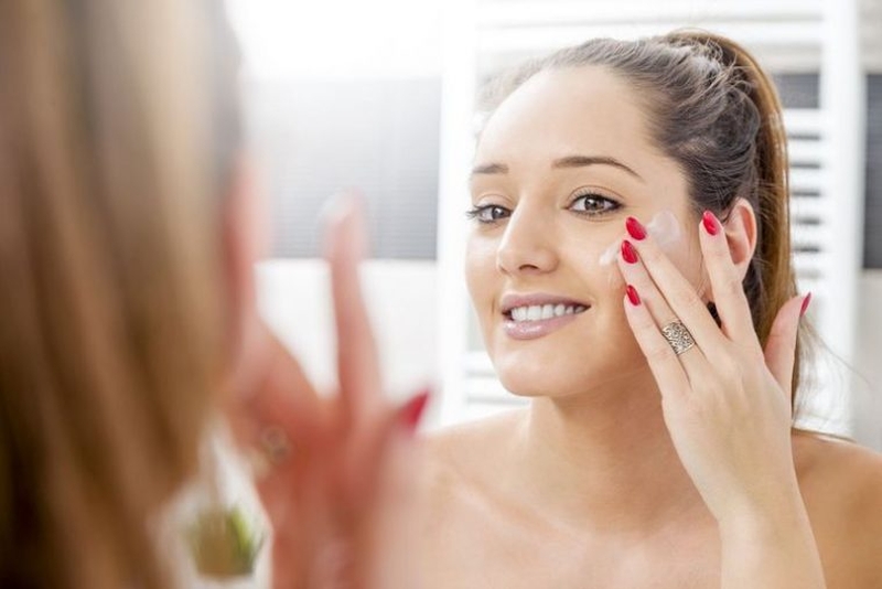 Làm trắng da bằng kem đánh răng là phương pháp có khả thi