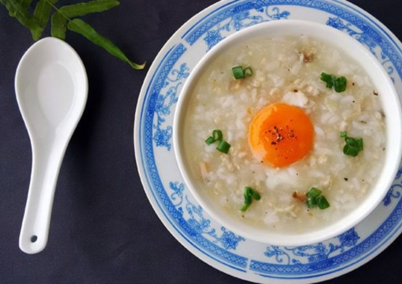 Mách nhỏ mẹ 5 cách nấu cháo thịt bằm thơm ngon, lạ miệng cho bé yêu 2