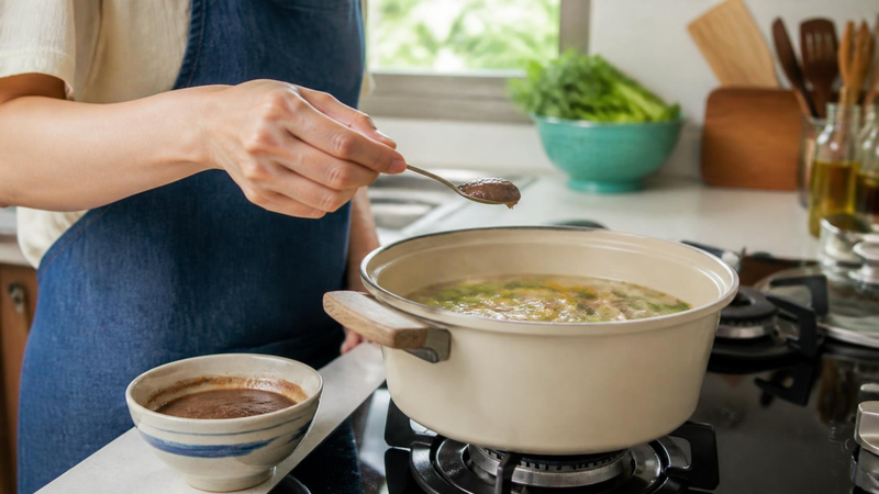Mắm ruốc có thể biến tấu trong nhiều món ăn truyền thống Việt Nam