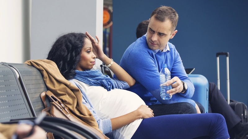 Mang thai 3 tháng đầu đi máy bay có an toàn không? 3