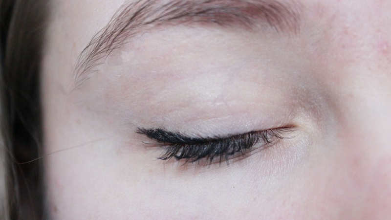 Hướng dẫn phương pháp trị mắt khô và mệt mỏi cho dân văn phòng 2