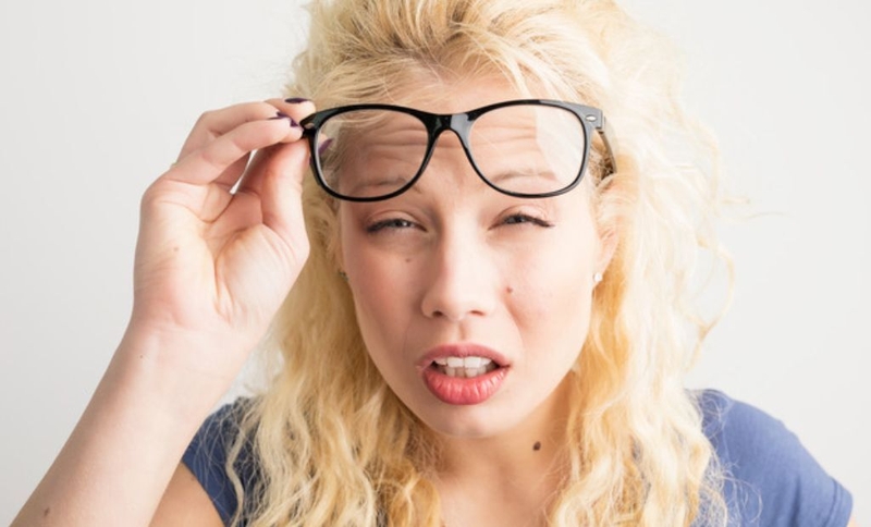 Mắt bị vẩn đục dịch kính: Nguyên nhân, triệu chứng và hướng điều trị 3