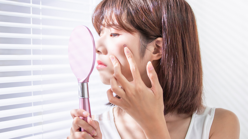 Công dụng của mặt nạ ánh sáng sinh học đối với làn da