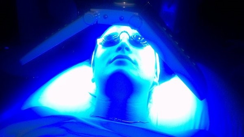 Liệu pháp ánh sáng đang có nhiều triển vọng trong điều trị các bệnh ngoài da