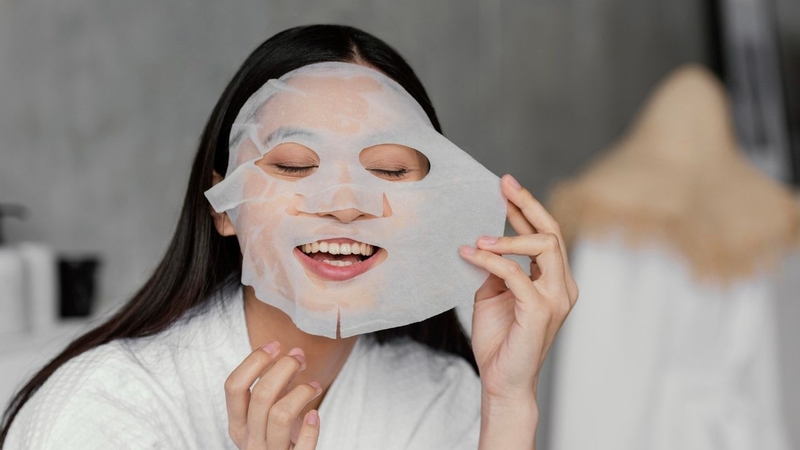 Mặt nạ ngủ collagen: Thức giấc với làn da mềm mịn và rạng rỡ 4