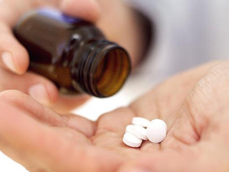 Khi mất ngủ có nên uống thuốc ngủ không? Và những điều bạn cần biết khi sử dụng thuốc ngủ