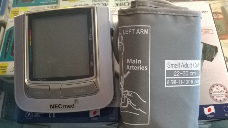 Máy đo huyết áp Necmed tiện lợi cho mọi gia đình 2