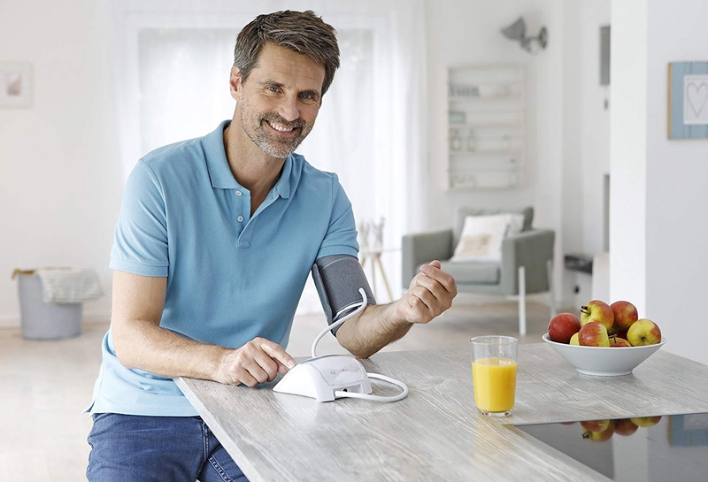 Máy đo huyết áp cổ tay Sanitas SBC21