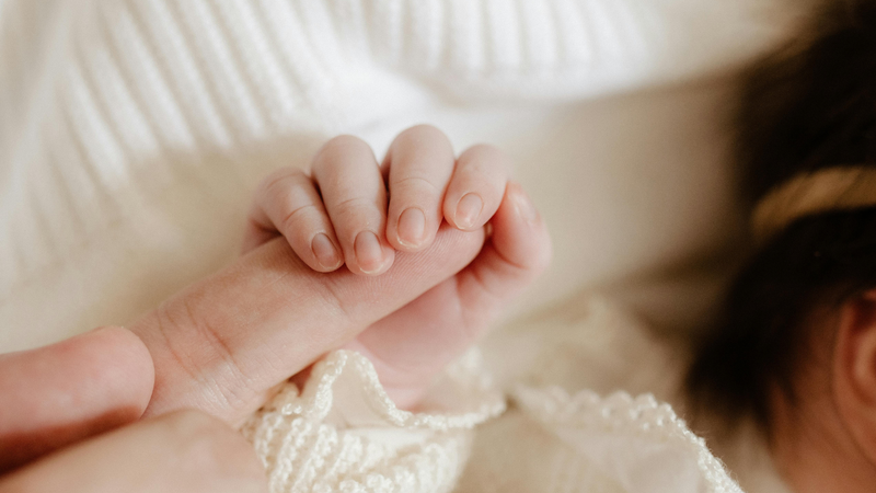 Chăm sóc bé đúng cách giúp bé luôn mạnh khỏe