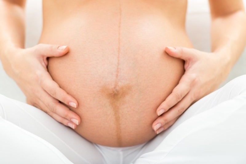 me-bau-co-tu-cung-mo-1cm-bao-gio-sinh 1.jpg