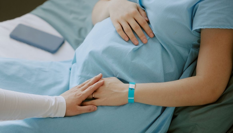 Mẹ bầu khó thở về đêm có sao không? Nguyên nhân và cách khắc phục 3