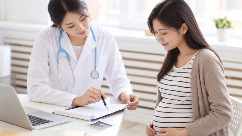 Luôn tham khảo ý kiến bác sĩ trước khi sử dụng bất kỳ loại thuốc nào trong thai kỳ