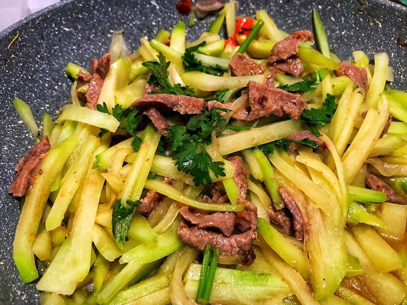 Mẹ bỉm sau sinh ăn su su được không? Mách mẹ cách nấu món ăn ngon từ su su 4