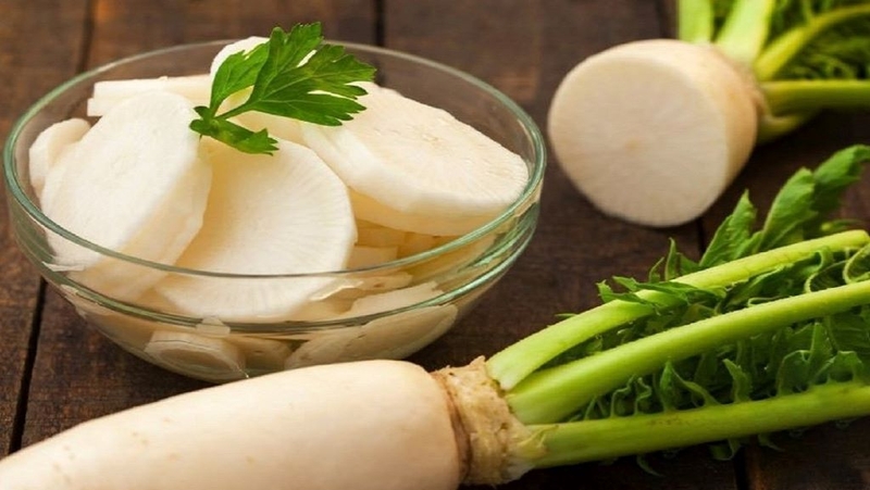 Mẹ sau sinh ăn củ cải được không? Những lưu ý quan trọng cho mẹ khi ăn củ cải 2