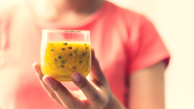 Mẹ sau sinh uống nước chanh leo được không? 4