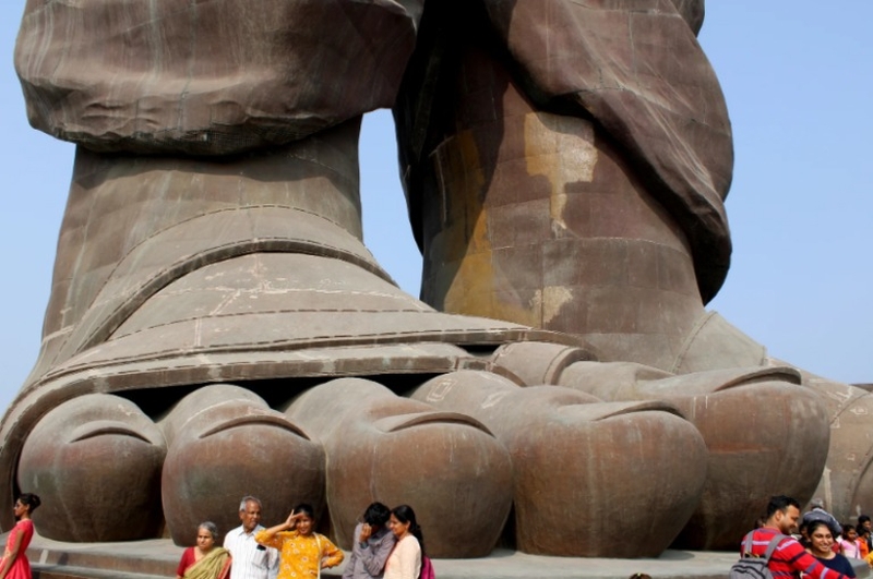 Những điều bạn cần biết về hội chứng sợ những thứ to lớn 2