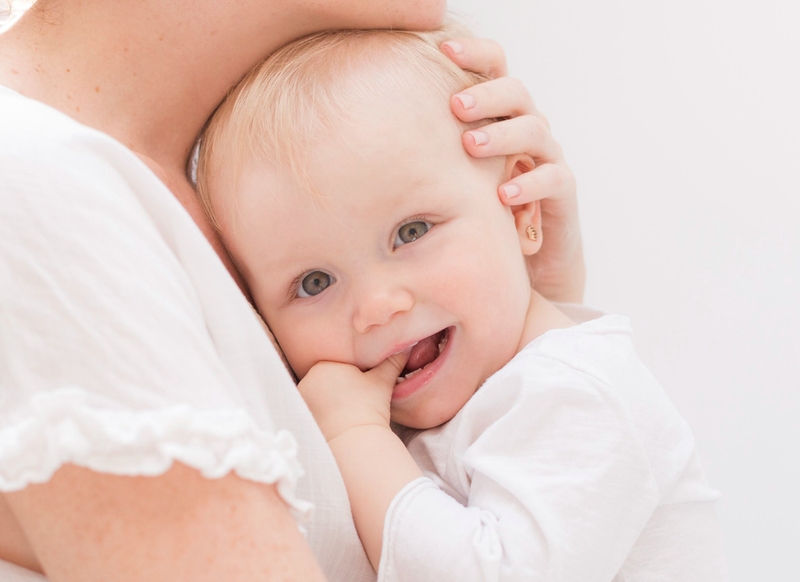 Không có thời điểm cụ thể cai sữa cho bé