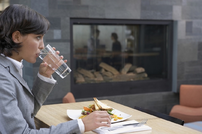 7 mẹo giảm cân hiệu quả không cần phải ăn kiêng hay tập thể thao 1