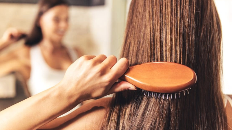 Mẹo nhỏ khi gội đầu giúp tóc mềm mượt gấp 2 lần 1