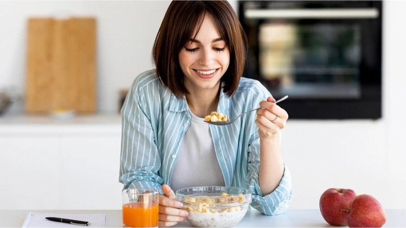 Mẹo tăng hấp thu canxi tự nhiên cho phụ nữ tuổi 30+ 3