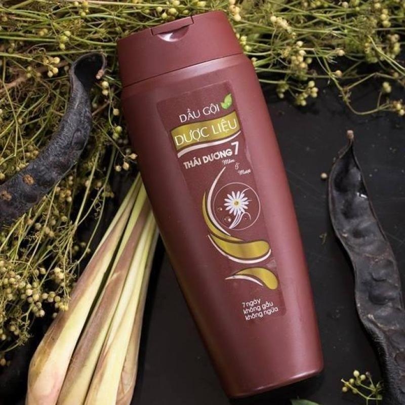 Mẹo vặt cuộc sống: Tận dụng dầu gội hết hạn sử dụng 4