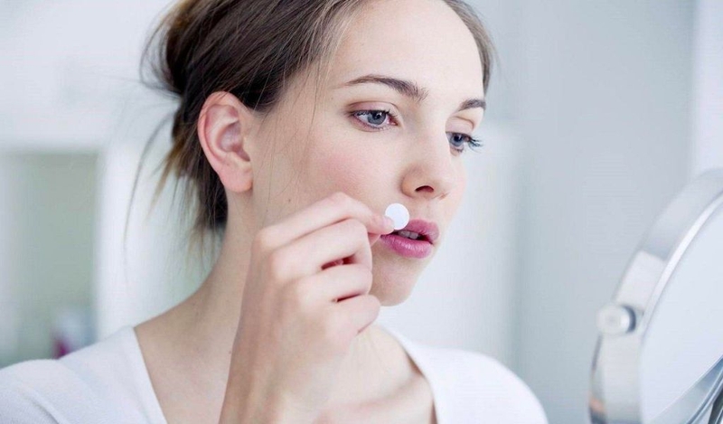 Miếng dán mụn là gì? Có mang lại hiệu quả trị mụn không? 1