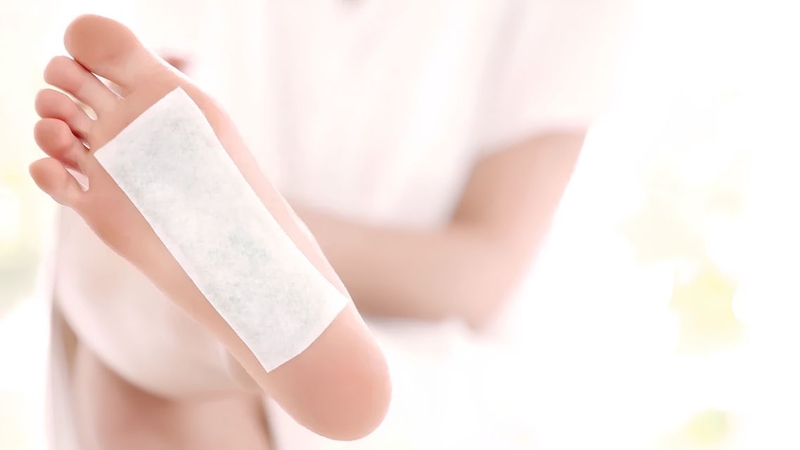 Miếng dán thải độc chân được quảng cáo với nhiều công dụng đối với sức khỏe