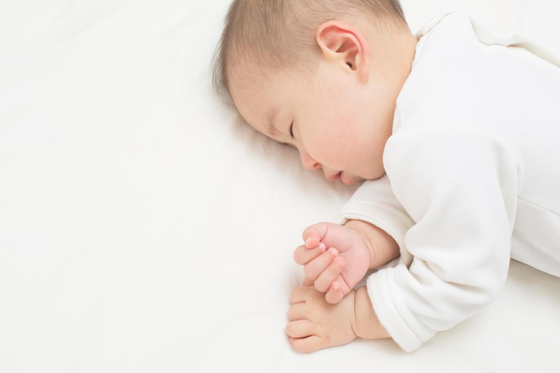 Trẻ sơ sinh 1 - 3 tháng tuổi là thời điểm phù hợp nhất để dùng miếng lót 1 lần