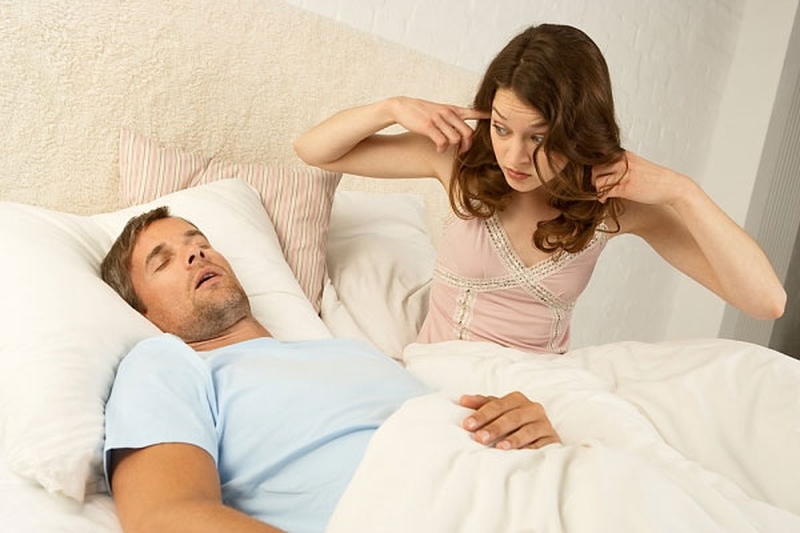 Mớ ngủ hay nói mớ khi ngủ được coi là rối loạn hành vi xảy ra trong khi ngủ