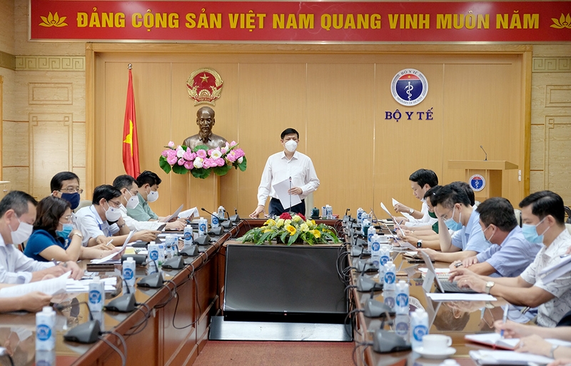 Mở rộng đối tượng tiêm vắc xin COVID-19 trong chiến dịch tiêm chủng lớn nhất lịch sử 1