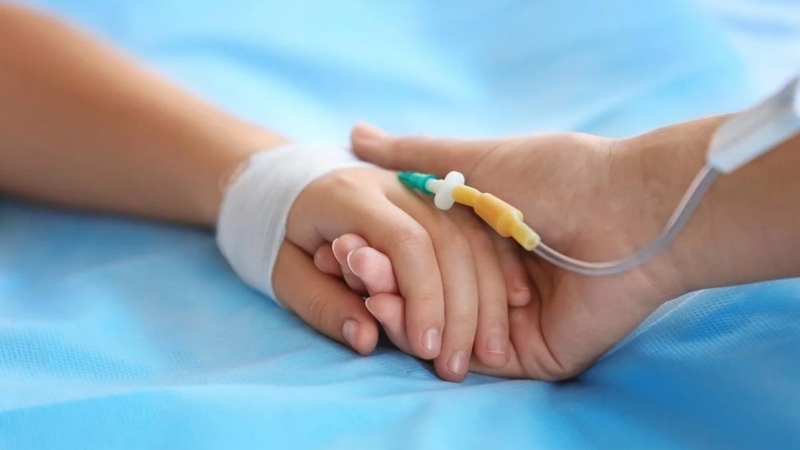 Mổ u xơ tử cung nằm viện bao lâu? Có biến chứng sau mổ không? 2