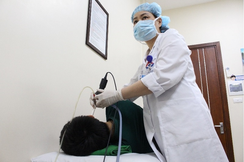 Ngày nay, kỹ thuật vá màng nhĩ qua nội soi rút ngắn thời gian điều trị cho bệnh nhân