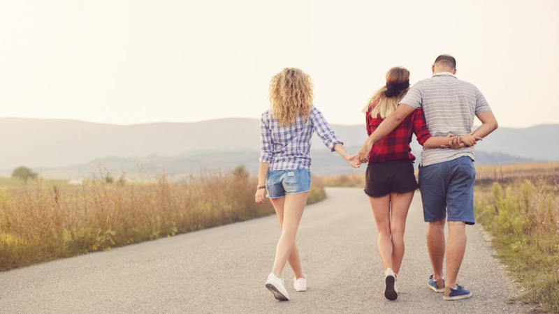Mối quan hệ mở là gì? Tại sao nó ngày càng phổ biến? - 2