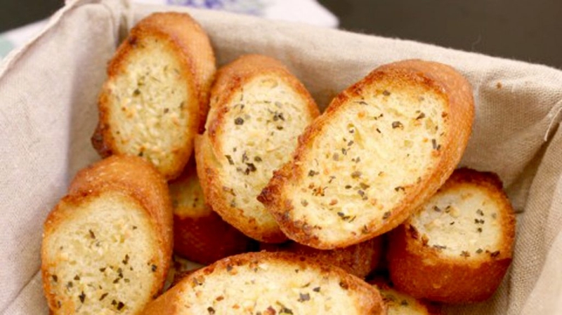 Bật mí của các đầu bếp nối tiếng về các món không nên ăn ở nhà hàng